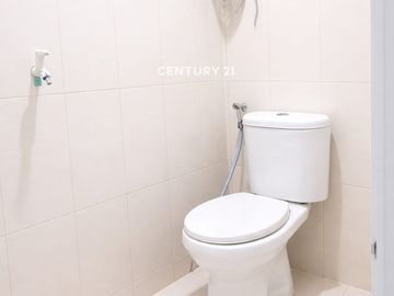 Dijual Koskosan Dan Town House Dekat Kampus UI Depok NY 18219