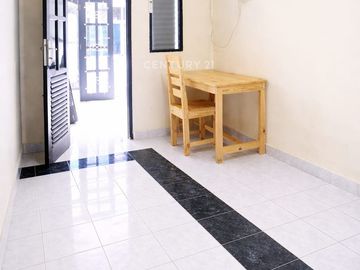 Dijual Koskosan Dan Town House Dekat Kampus UI Depok NY 18219
