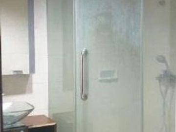 JUAL Cepat Apartemen Cosmo Mansion 1Bed full furnish lantai 32