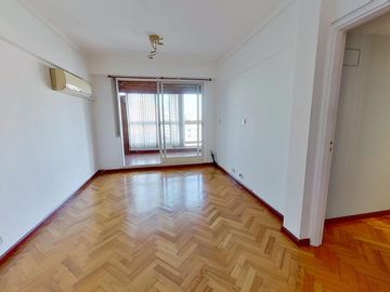 Departamento  3 Amb - 95 m2 - Cochera Fija - Balcón Terraza c /Parrilla - Muy Luminoso