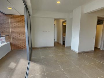 apartamento en venta en el poblado. Cod V12441