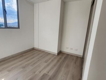 apartamento en venta en el poblado. Cod V12441