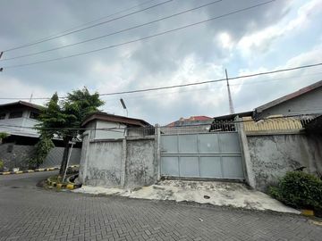 Rumah + Gudang Hook Di Darmo Hanya 6,5 Jt