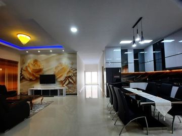 Rumah Villa di Jakal Bonus Funiture dan Kolam Renang