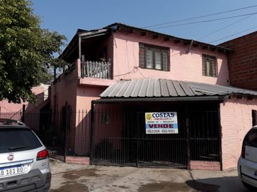 CASA DE DOS PLANTAS EN BOULOGNE
