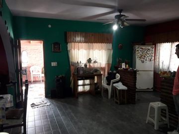 CASA DE DOS PLANTAS EN BOULOGNE