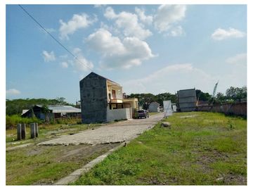 Modern Terkini Dalam Perumahan Taman Edelweis Klaten