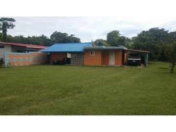 CASA DE PLAYA EN  SANTA CLARA 900M2