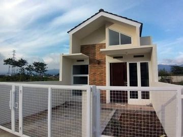 Rumah Minimalis @Cisaranten Arcamanik Dekat Sekolah Igasar Pindad dan Al Ghifari