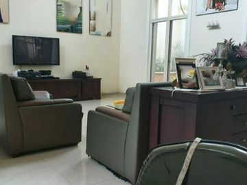 Rumah Laguna Reency Pakuwon City, Murah, Strategis, Hadap Utara
