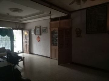 Di jual rumah jalan kupang baru, surabaya barat