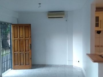 Duplex en venta en Moron Sur
