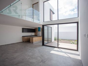 Casa con vista al Valle y Campo de Golf de Zibatá, Santiago de Querétaro Centro