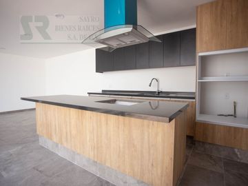 Casa con vista al Valle y Campo de Golf de Zibatá, Santiago de Querétaro Centro