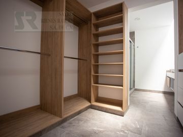 Casa con vista al Valle y Campo de Golf de Zibatá, Santiago de Querétaro Centro
