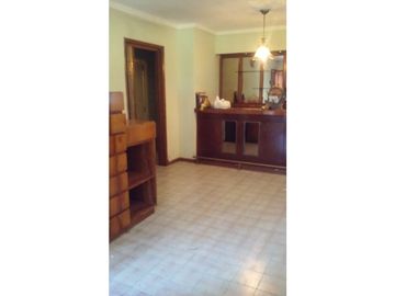 EN BLOCK 2 PH JUNTOS O SEPARADOS EN PLANTA BAJA Y PLANTA ALTA C/SUBDIV. TERMINADA APTO COMERCIAL