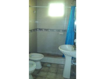 EN BLOCK 2 PH JUNTOS O SEPARADOS EN PLANTA BAJA Y PLANTA ALTA C/SUBDIV. TERMINADA APTO COMERCIAL