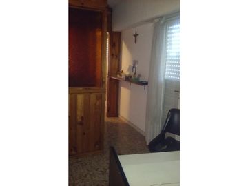 EN BLOCK 2 PH JUNTOS O SEPARADOS EN PLANTA BAJA Y PLANTA ALTA C/SUBDIV. TERMINADA APTO COMERCIAL