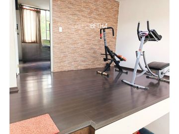 SE VENDE CASA 4 HABITACIONES - GUAMAN