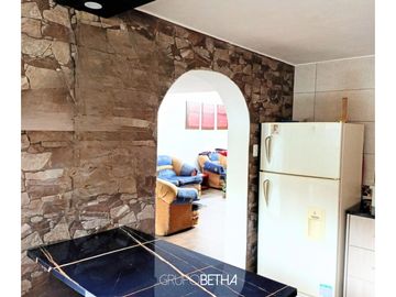 SE VENDE CASA 4 HABITACIONES - GUAMAN