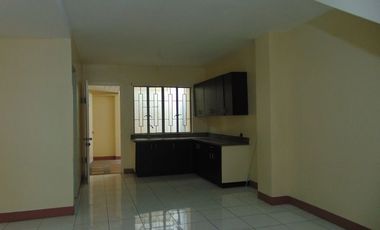 3 Bedrooms Apartment located in Cebu City