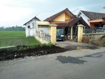 Rumah desa kawasan tunjungtirto malang | DREAMPROPERTI