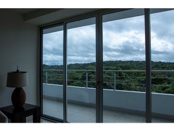 SEA CONFIABLE VENDE PH EN PLAYA BONITA RESIDENCE