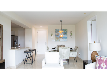 SEA CONFIABLE VENDE PH EN PLAYA BONITA RESIDENCE