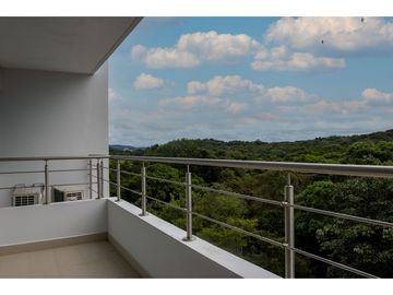 SEA CONFIABLE VENDE PH EN PLAYA BONITA RESIDENCE