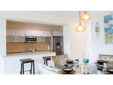 SEA CONFIABLE VENDE PH EN PLAYA BONITA RESIDENCE
