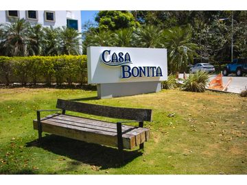 SEA CONFIABLE VENDE PH EN PLAYA BONITA RESIDENCE