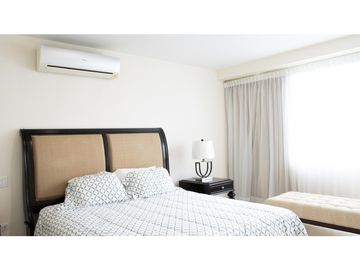 SEA CONFIABLE VENDE PH EN PLAYA BONITA RESIDENCE