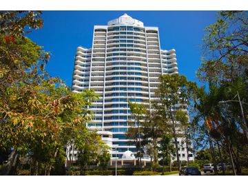 SEA CONFIABLE VENDE PH EN PLAYA BONITA RESIDENCE