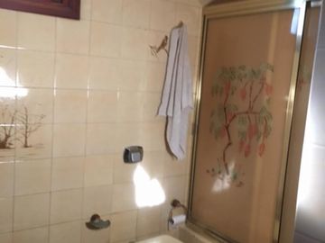 Chalet en zona residencial con pileta!!