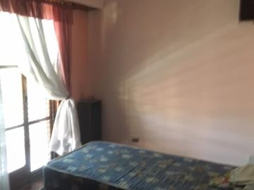 Chalet en zona residencial con pileta!!