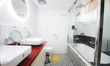 FURNISHED 2BR UNIT FOR SALE AT THE MAKATI PALACE HOTEL