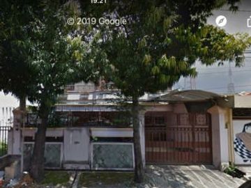 Jual rumah raya Darmo permai selatan