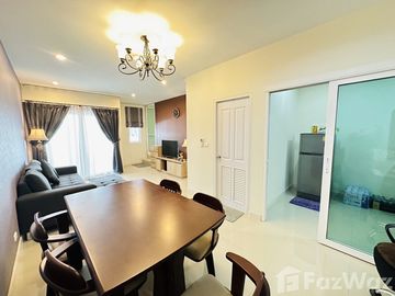 Stunning 2-Bed Townhouse for Sale in Urbana 3, Tha Sala.