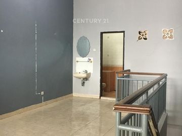 Ruko 2 Lantai Di Hibrida Raya Kelapa Gading Permai Jakarta Utara