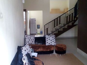 INDAHNYA punya rumah minimalis FULL GRANIT di ketinggian