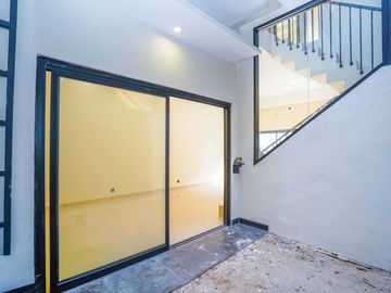 Rumah 10 Menit ke Gerbang Tol Sawangan Siap Huni Dibantu KPR J-42445
