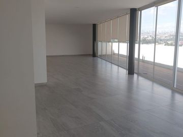 Departamento con Balcón y vista panorámica frente a Portal San Angel