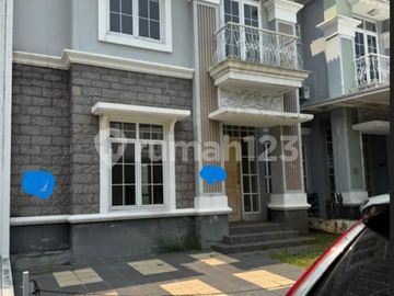 Dijual Cepat Rumah di Menaggio Village Gading Serpong