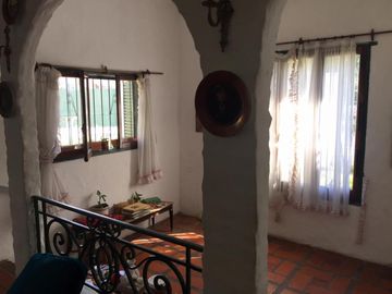 Venta de Casa 4 AMBIENTES, Ituzaingó.
