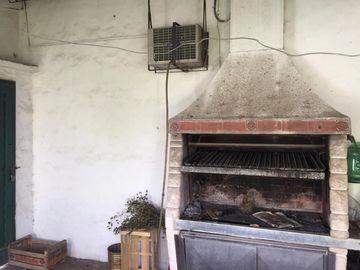 Venta de Casa 4 AMBIENTES, Ituzaingó.