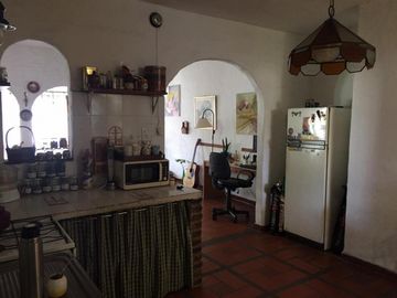 Venta de Casa 4 AMBIENTES, Ituzaingó.