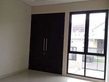 Rumah BARU GRESS di Taman Puspa Raya Citraland *TN