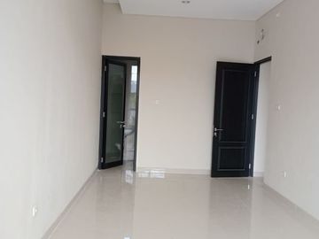 Rumah BARU GRESS di Taman Puspa Raya Citraland *TN