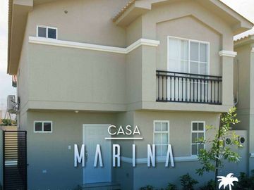 Venta de Casa en Urbanización Casa laguna, Av. León Febres Cordero, cerca del Riocentro el Dorado.