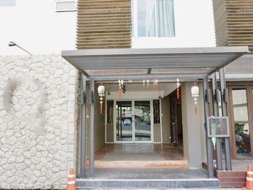 Serviced Apartment Building for Sale – Jed Yod Area, Chiang Mai